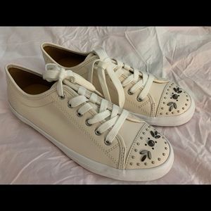 Coach nwob cream fashion sneakers size 9.5